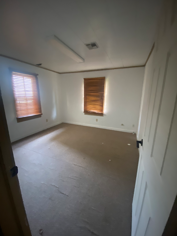 1115 Hugh Wallis Rd S - Photo 4 of 6