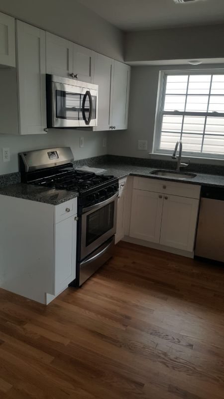 312 Orange St #2 - Photo 4 of 10