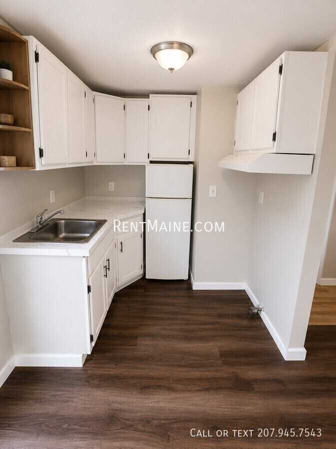 1190 Augusta Rd #8 - Photo 5 of 15
