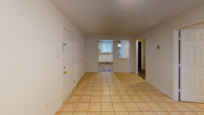 34 Pleasant St - Photo 2 of 11