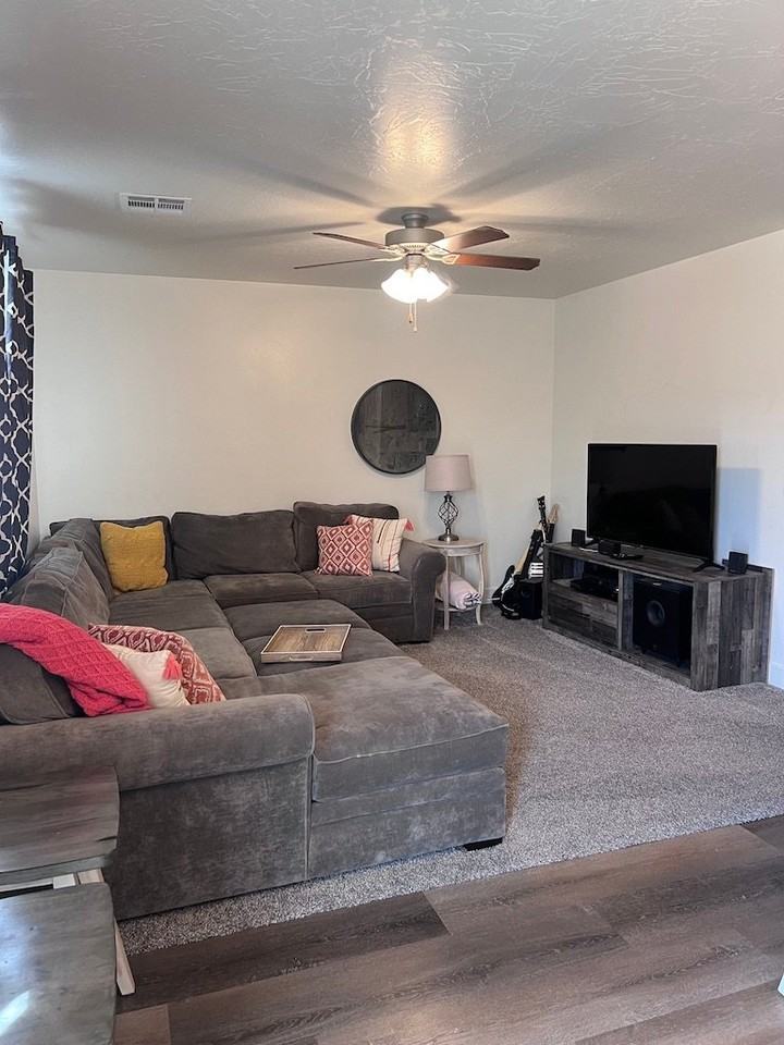 3818 E Nova Ct - Photo 5 of 16