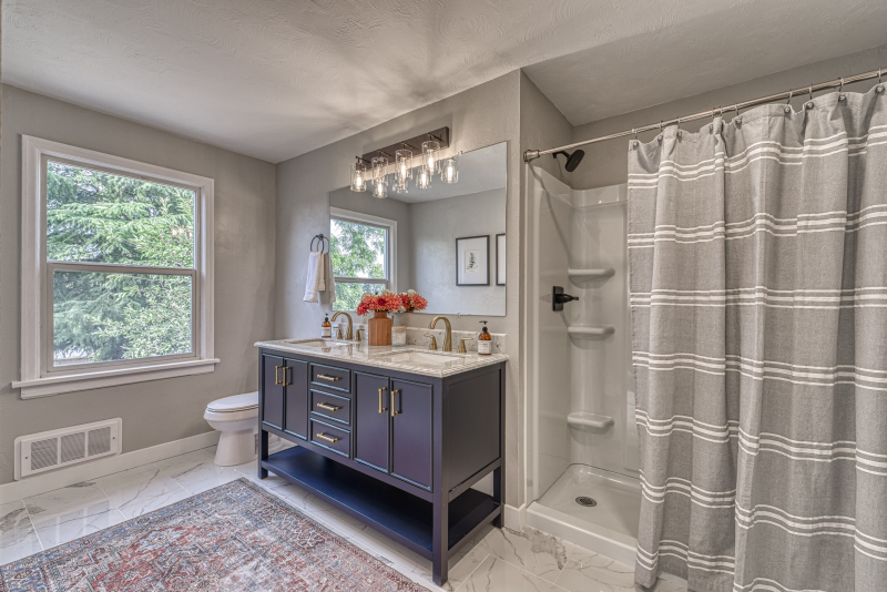 3223 Herren Ave - Photo 4 of 21