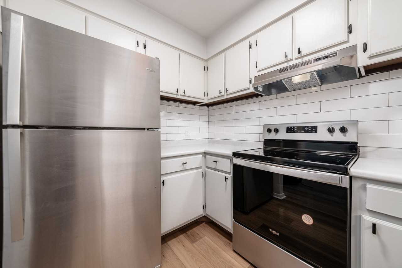 4443 Mobile Dr #1-1 - Photo 5 of 12