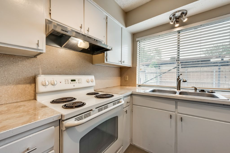 2304 Long Ridge Ln - Photo 7 of 20