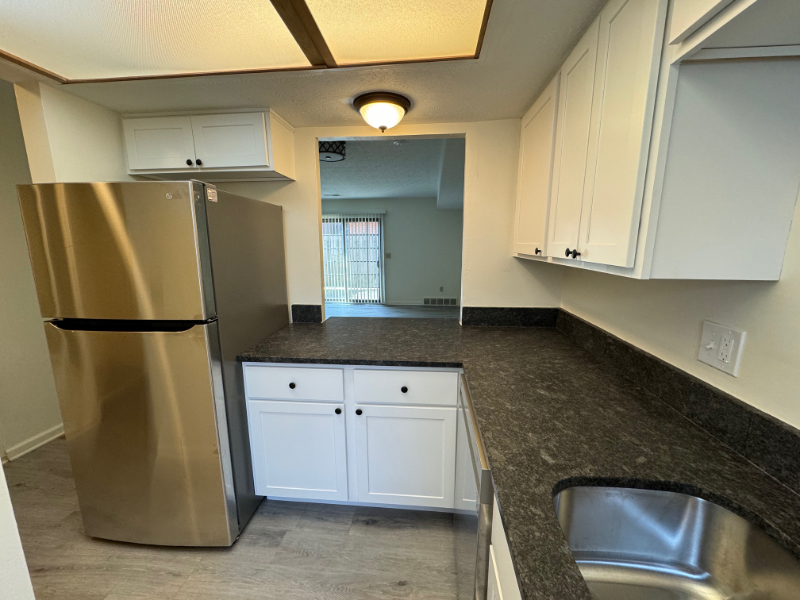 22 King Arthur Blvd - Photo 3 of 11
