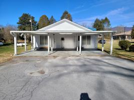 featured image of 840B Main St #840B