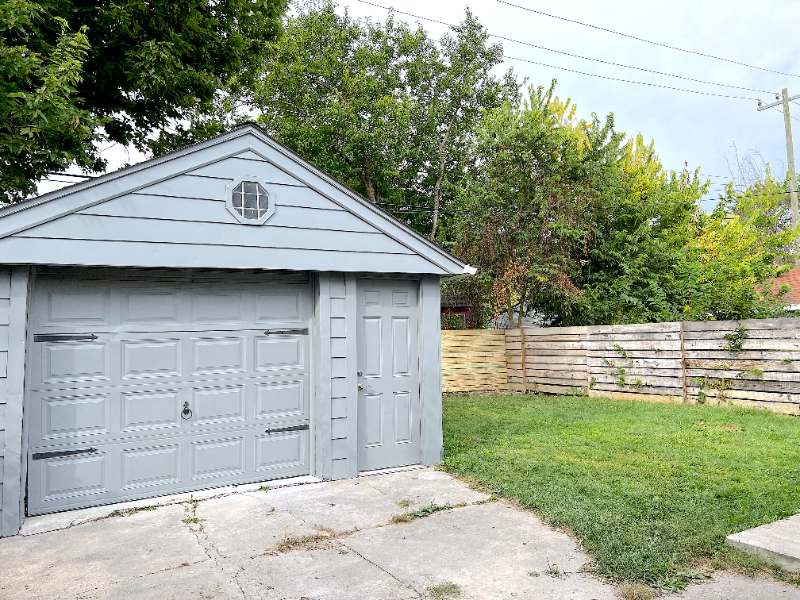 4411 Devonshire Rd - Photo 4 of 20