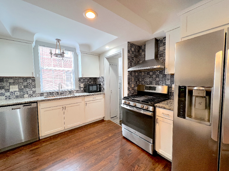 4411 Devonshire Rd - Photo 5 of 20
