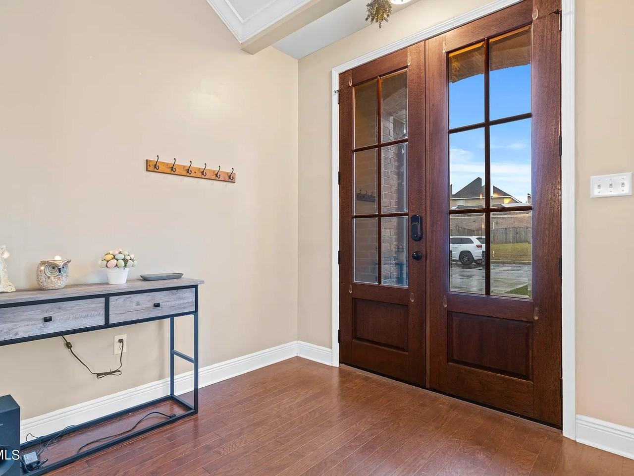17179 Palm Ridge Dr - Photo 2 of 12