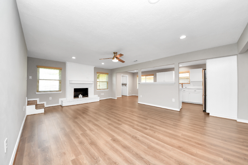 25603 Pine Acres Cir - Photo 6 of 17