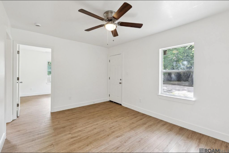 2854 Yazoo St - Photo 4 of 17