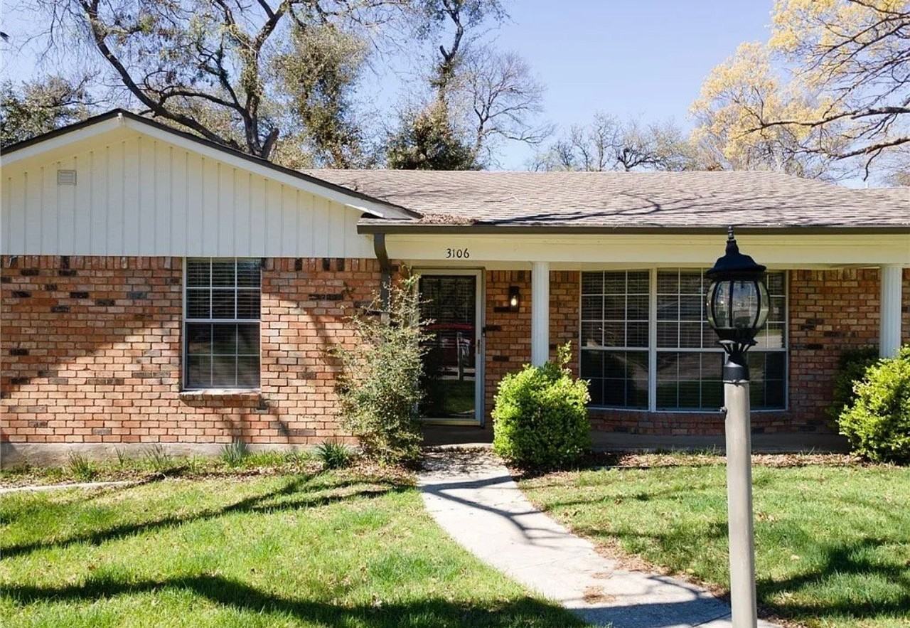3106 Hickory Rd - Photo 3 of 16