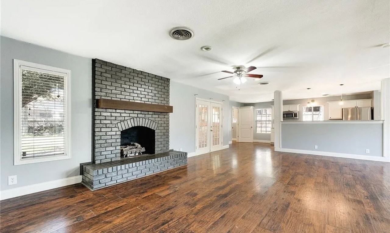 3106 Hickory Rd - Photo 5 of 16