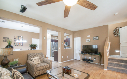 3924 S Napa Ln - Photo 4 of 16