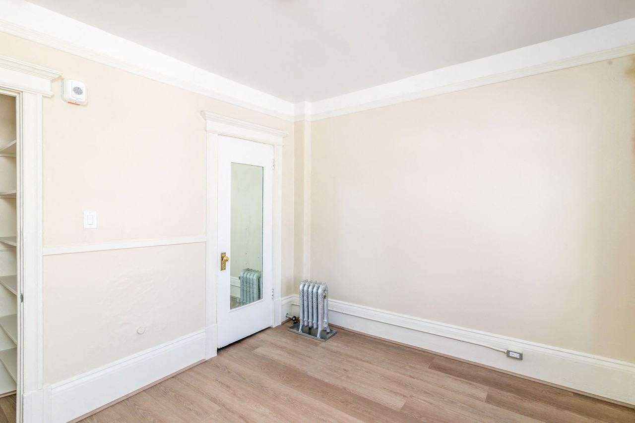 1424 Polk - Photo 5 of 23