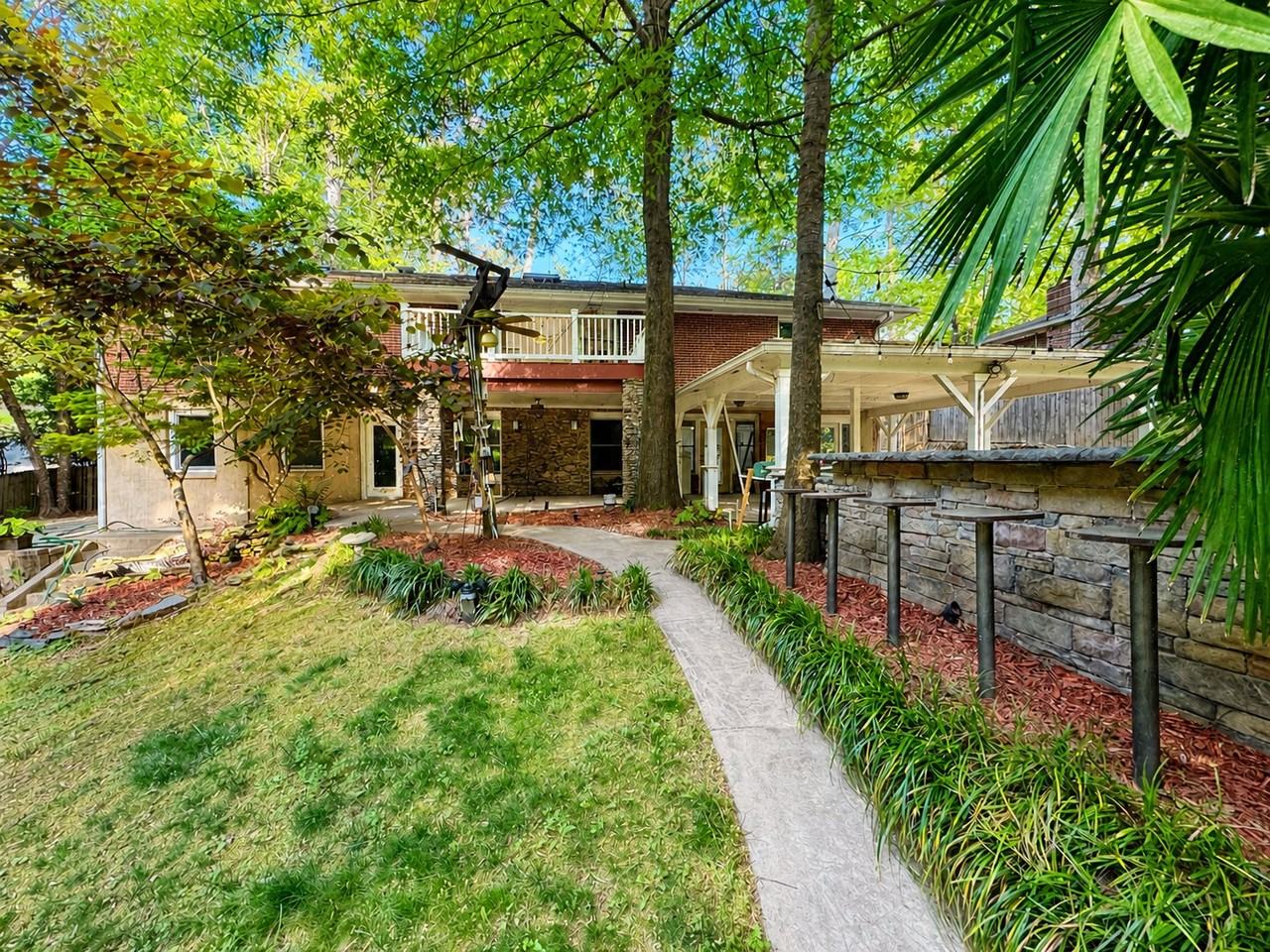 1596 Deer Park Rd Ne - Photo 4 of 25