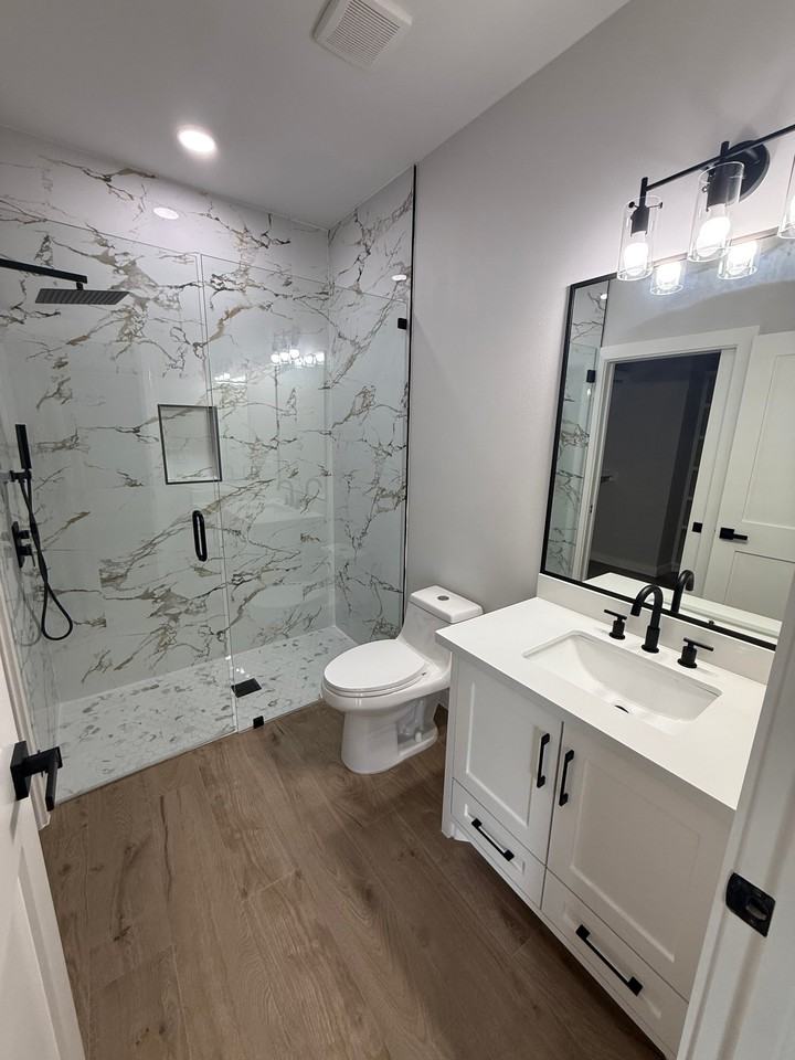 322 W Madison St #3