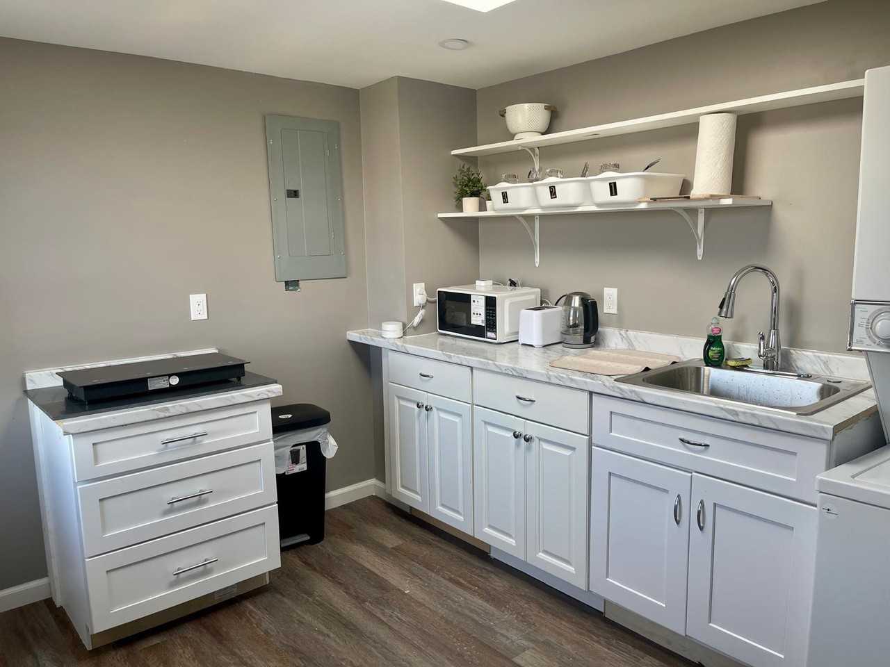 1421 S Carey St #D1 - Photo 7 of 8