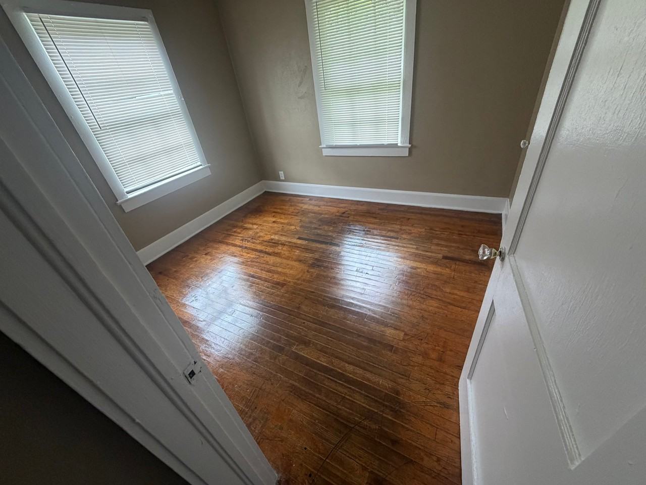 510 Avondale Ct - Photo 6 of 8