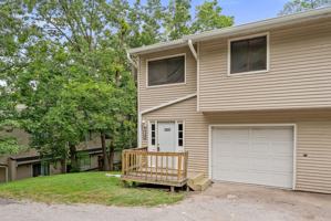 featured image of 3201 Schuetzen Ln #3207