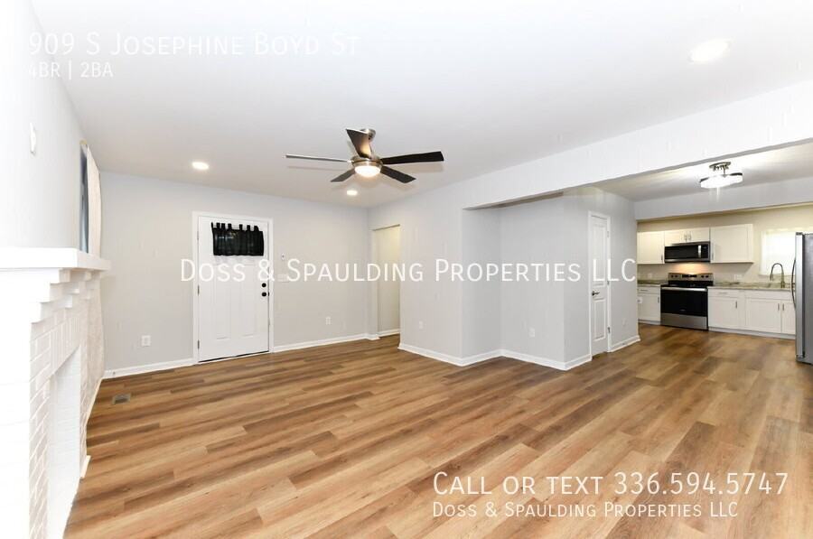 909 S Josephine Boyd St - Photo 7 of 32