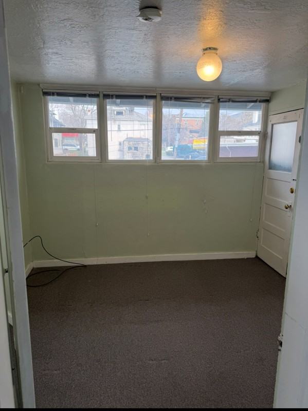 215 S Douglas St #2 - Photo 7 of 8