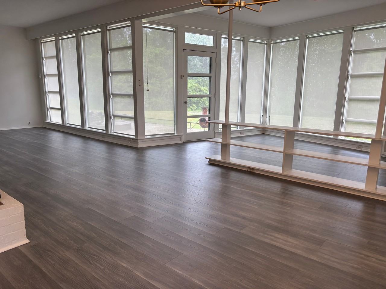 1322 Knollwood Dr - Photo 2 of 20