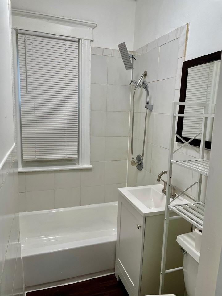 38 Randolph Ave #1L - Photo 4 of 10