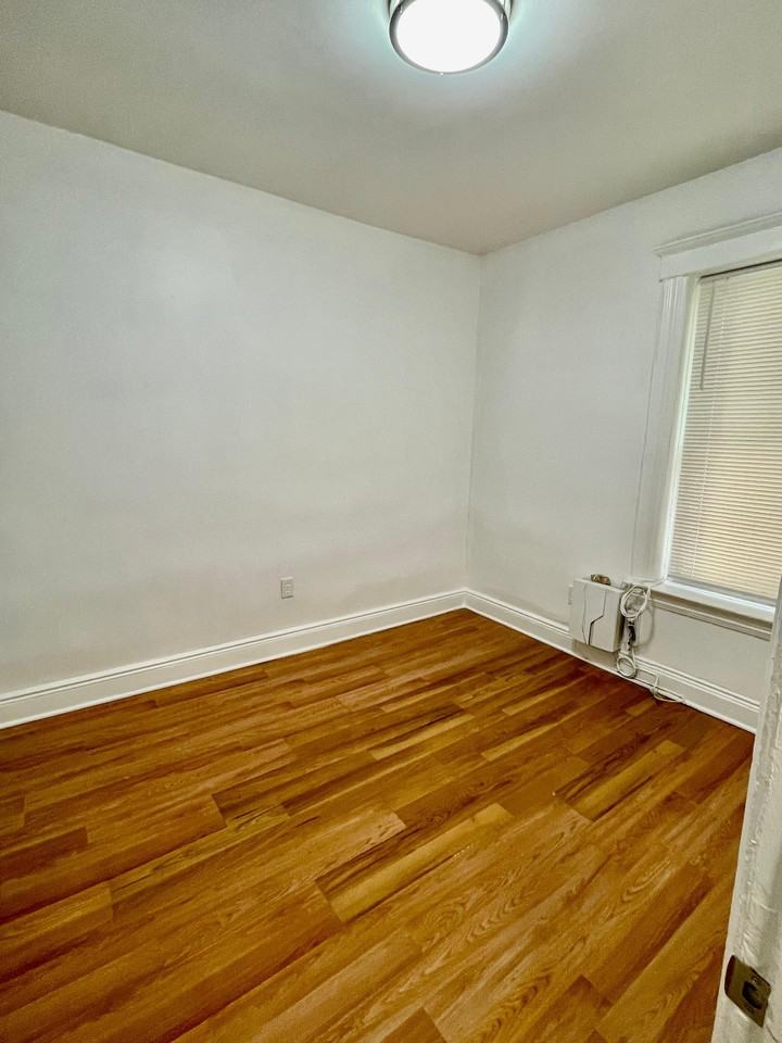 38 Randolph Ave #1L - Photo 6 of 10