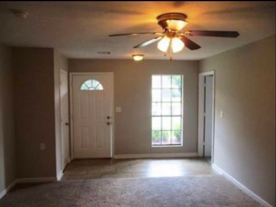827 N Gap Loop - Photo 4 of 7