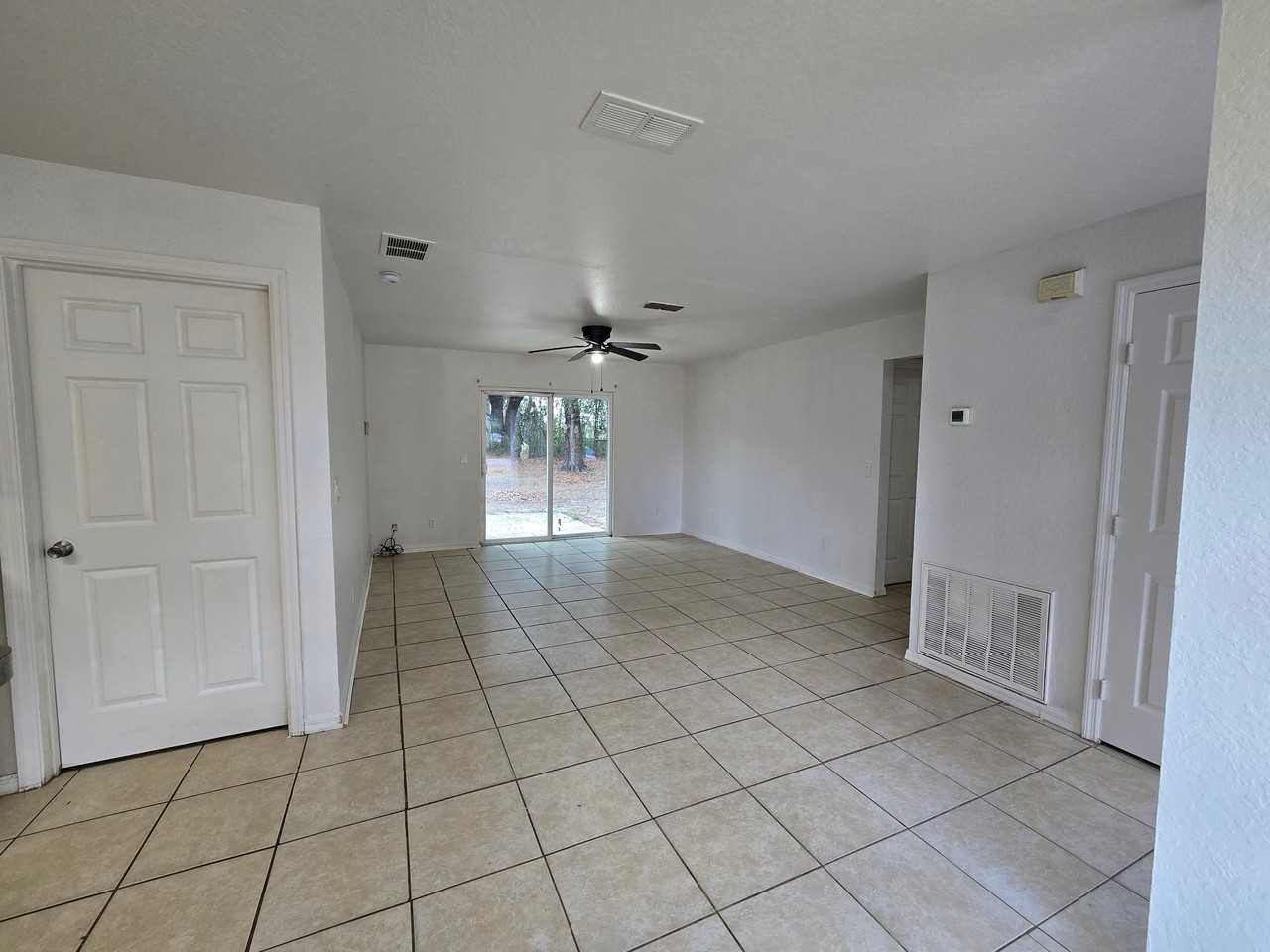 76 Willow Rd - Photo 6 of 9