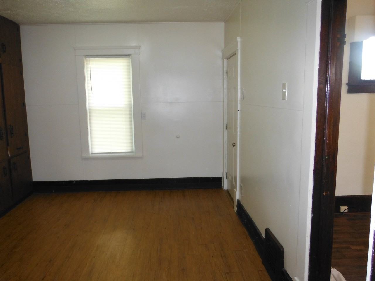 1364 Stark Ave Sw - Photo 6 of 15