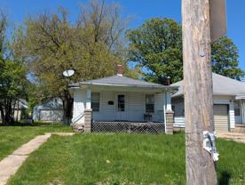 715 W Thrush Ave - Photo 1 of 1