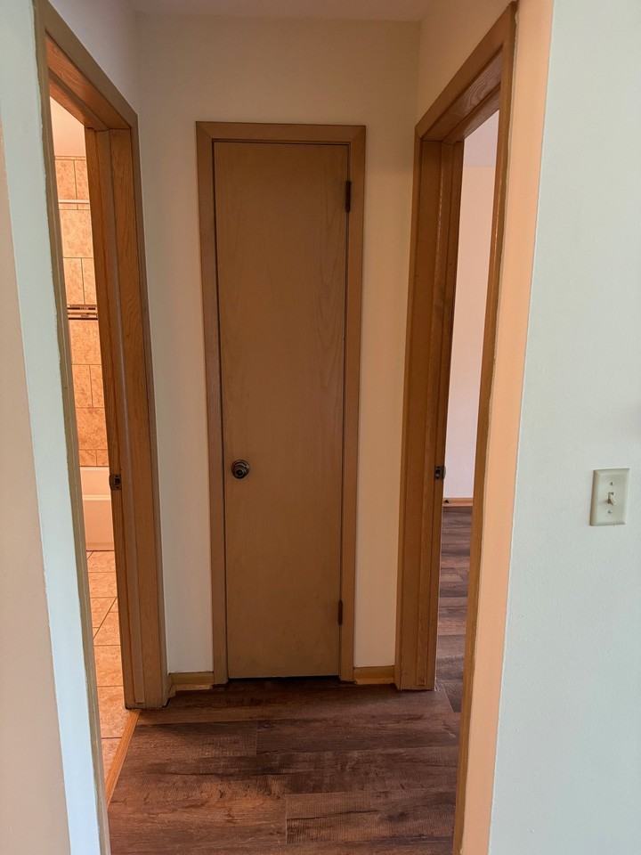 1161 Saint Clair Ave #21 - Photo 7 of 13