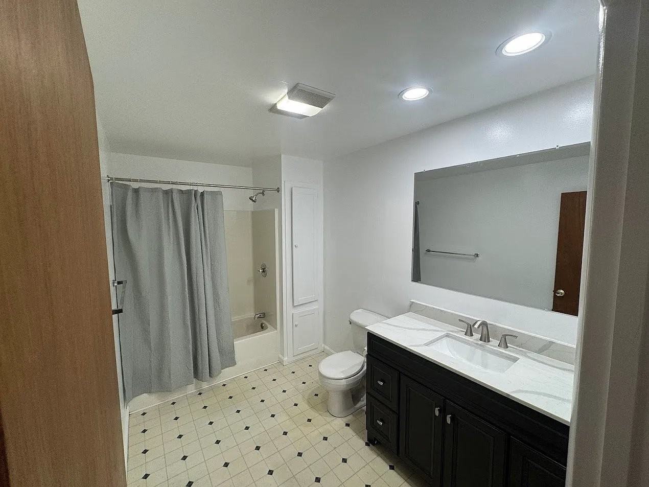 38491 Westvale St - Photo 2 of 8