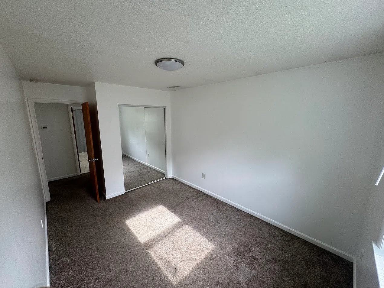 38491 Westvale St - Photo 4 of 8