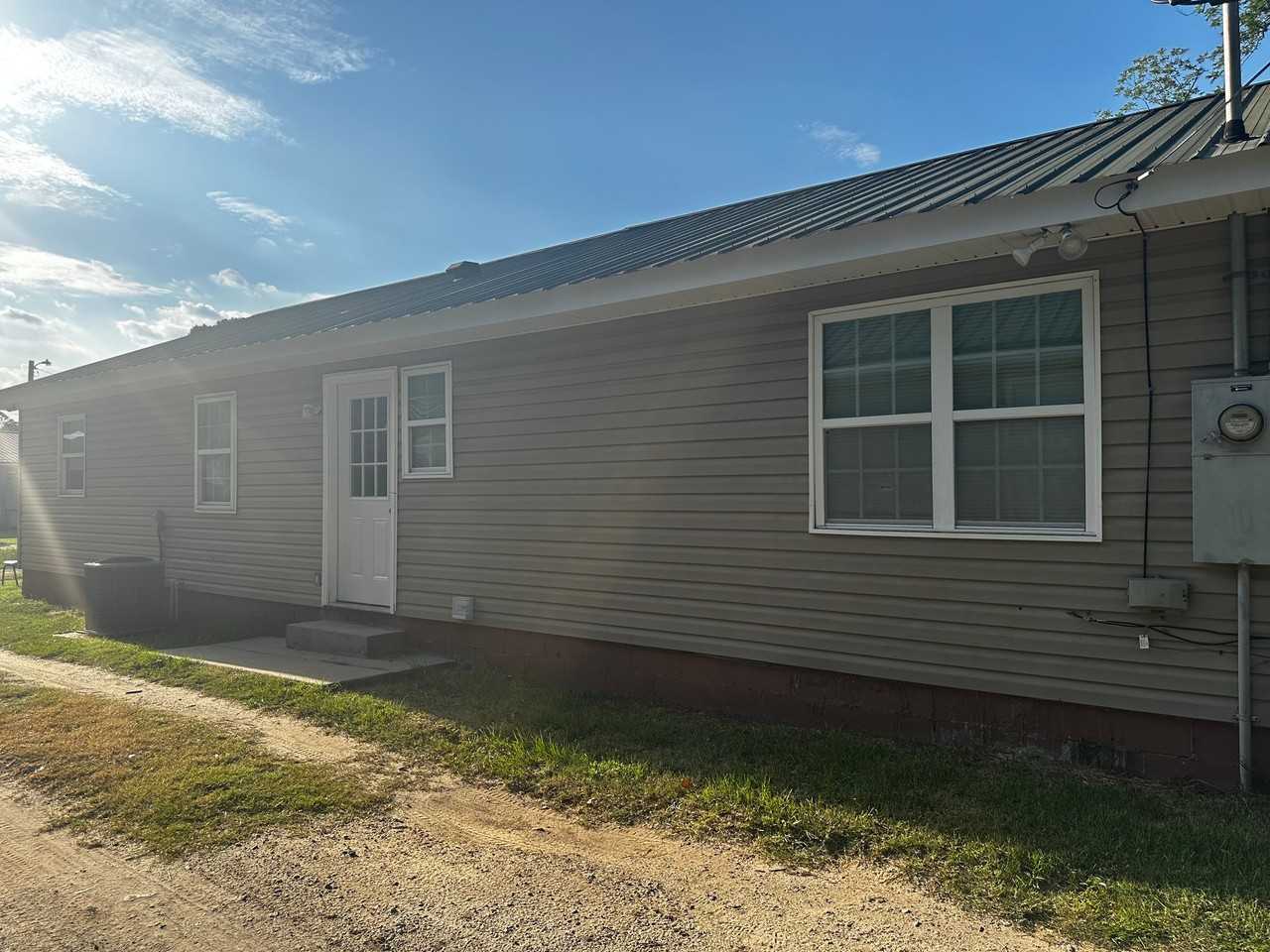 5 Bobby Donaldson Ave - Photo 3 of 20