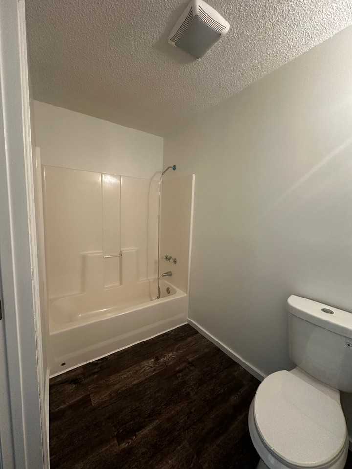 5 Bobby Donaldson Ave - Photo 7 of 20