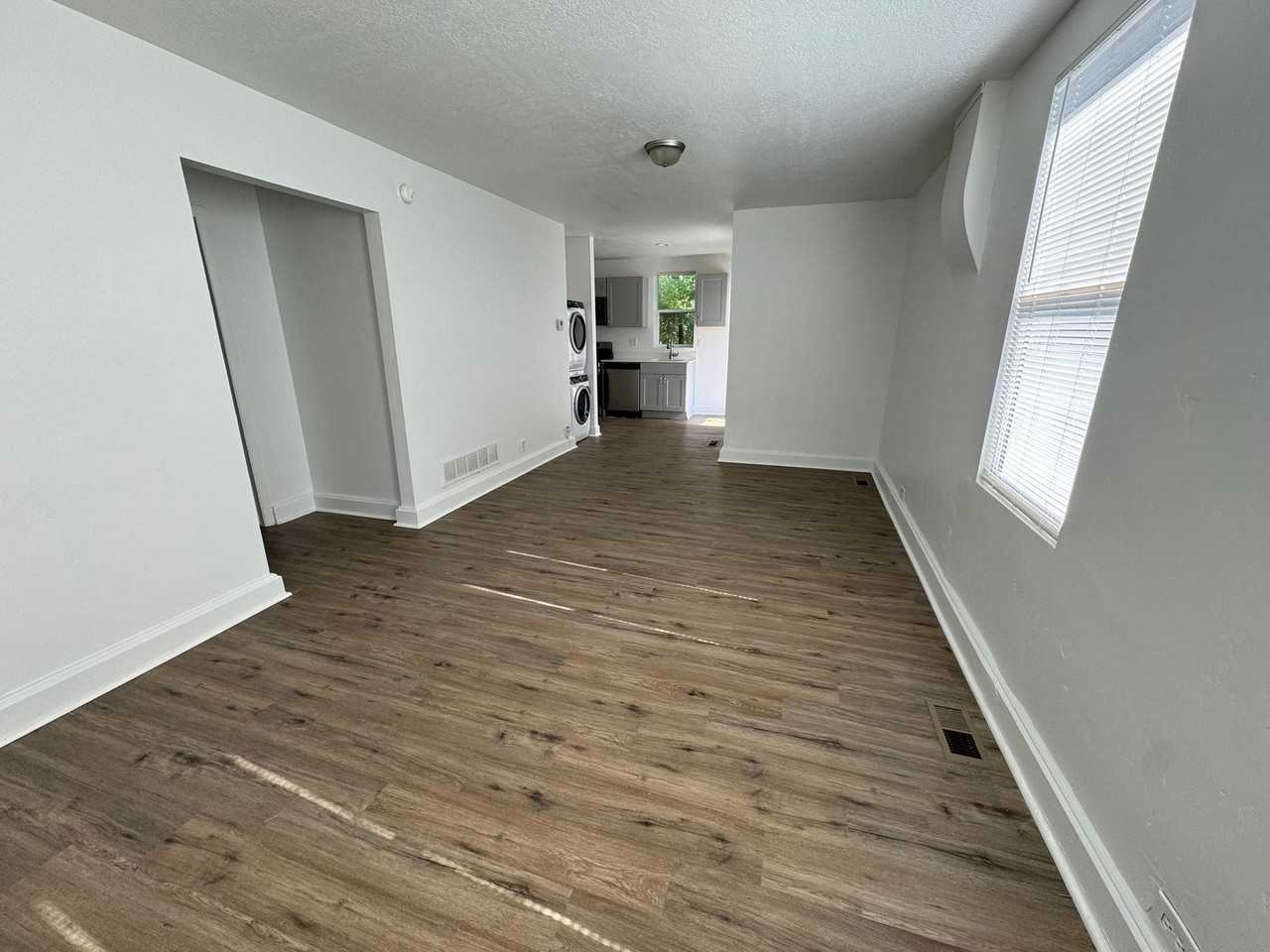 545 E St #545 - Photo 2 of 10