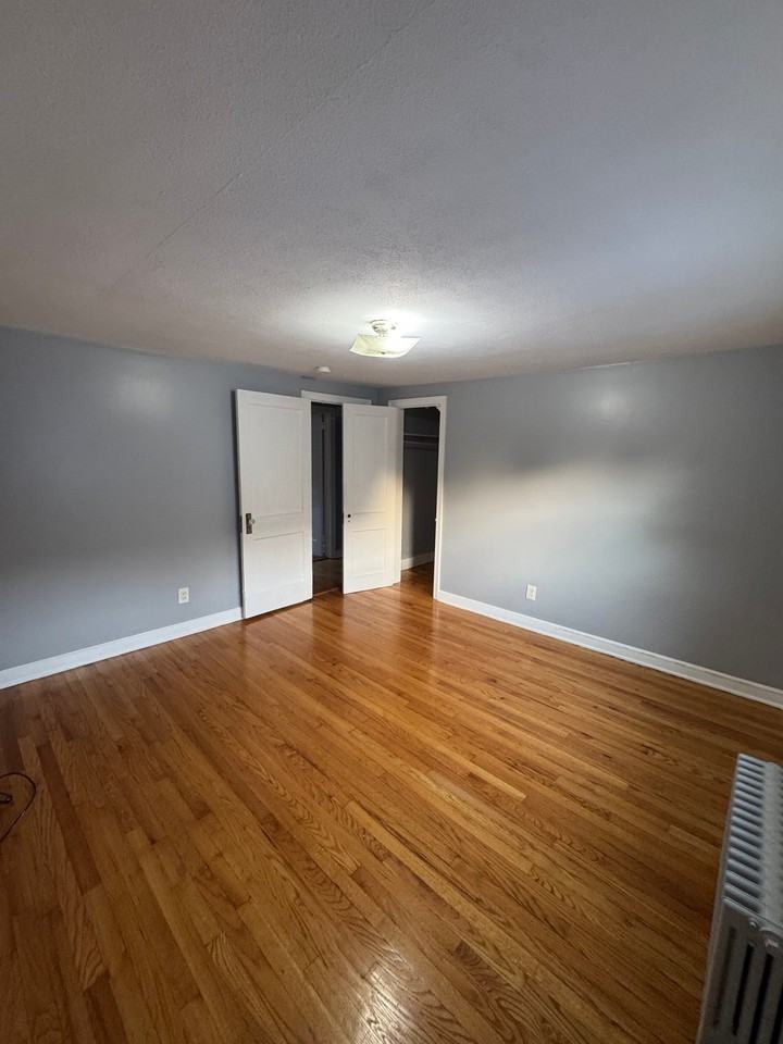 89 Chapel St #3 - Photo 6 of 15