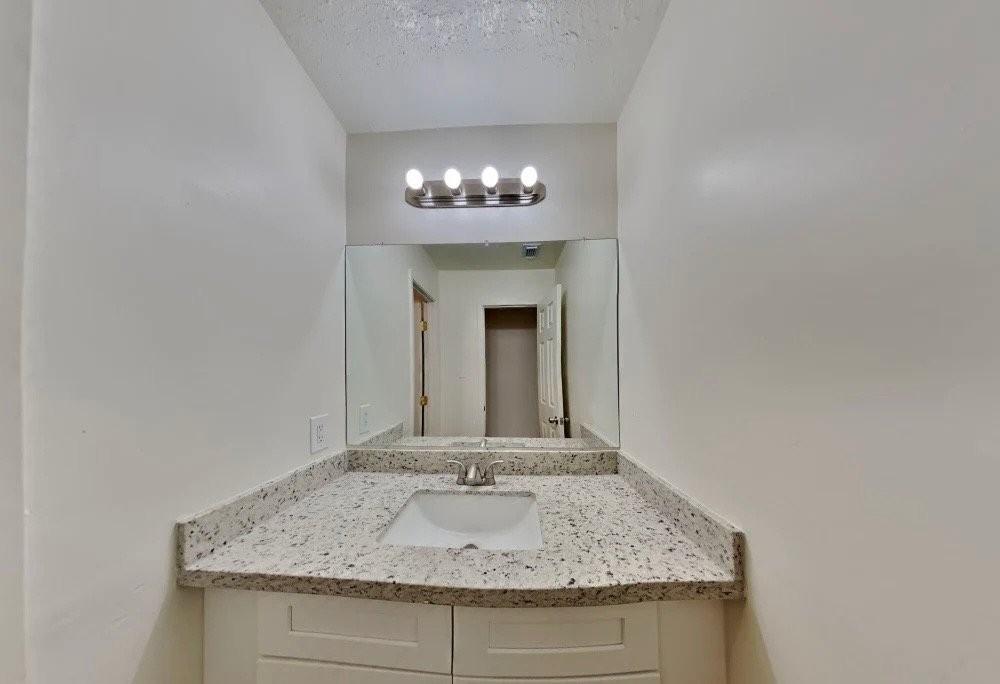 10507 Mills Walk Dr - Photo 2 of 12