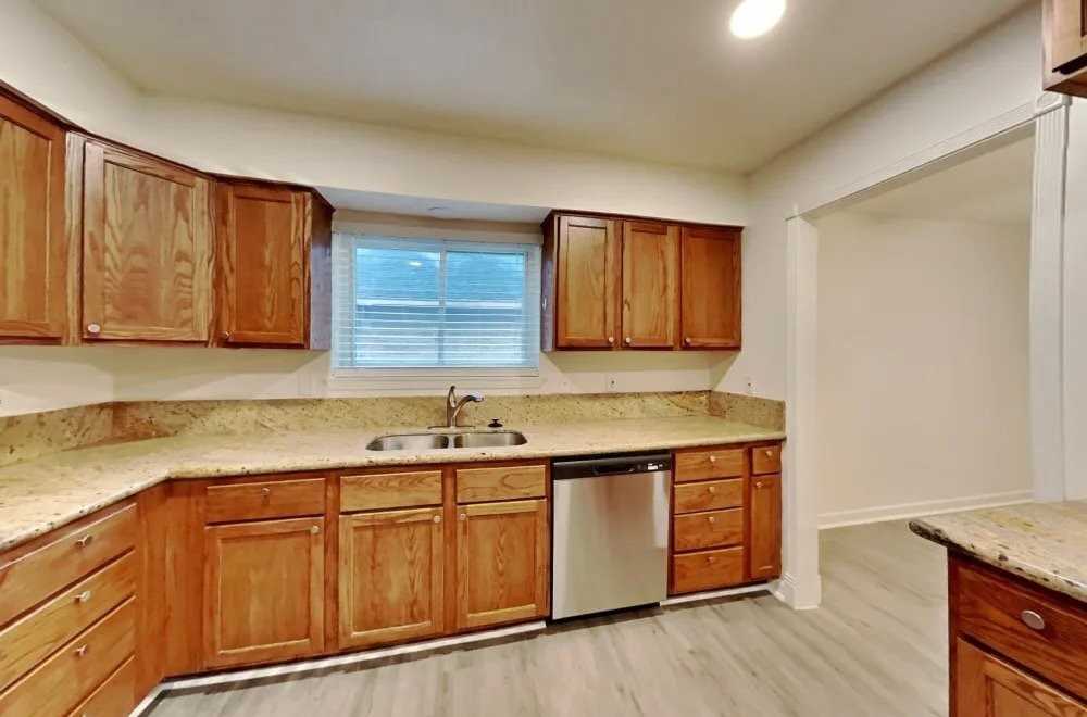 10507 Mills Walk Dr - Photo 3 of 12