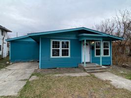featured image of 216 W Ave C Robstown Texas