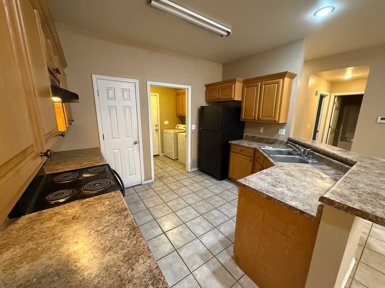 1205 N Nashville Pl #1 - Photo 6 of 12