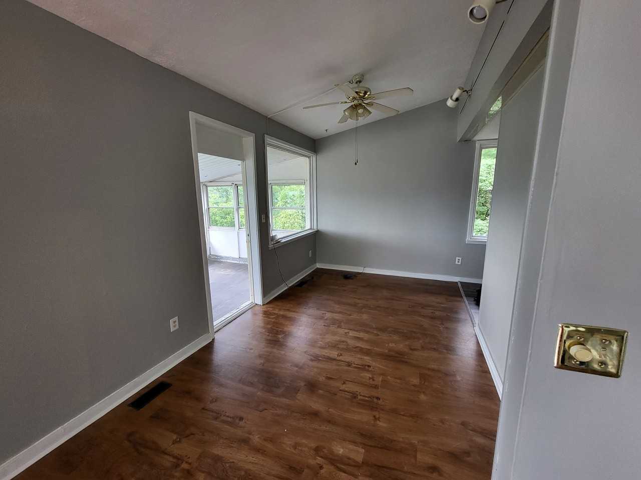 490 Mount Hope Ave #508 - Photo 7 of 14