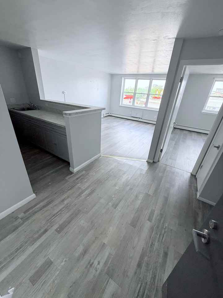 194 Washington St #314 - Photo 4 of 10