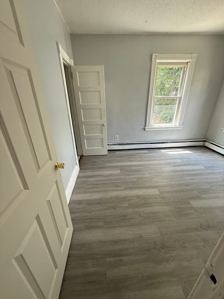 7 Kenyon Ct #5 - Photo 7 of 11