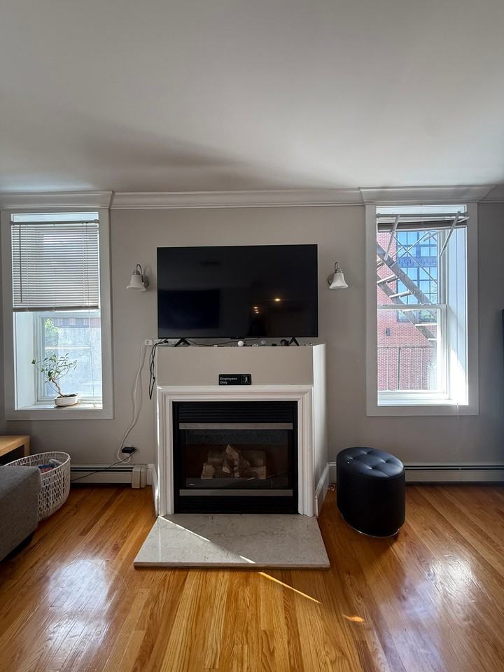 460 Bedford Rd - Photo 2 of 10