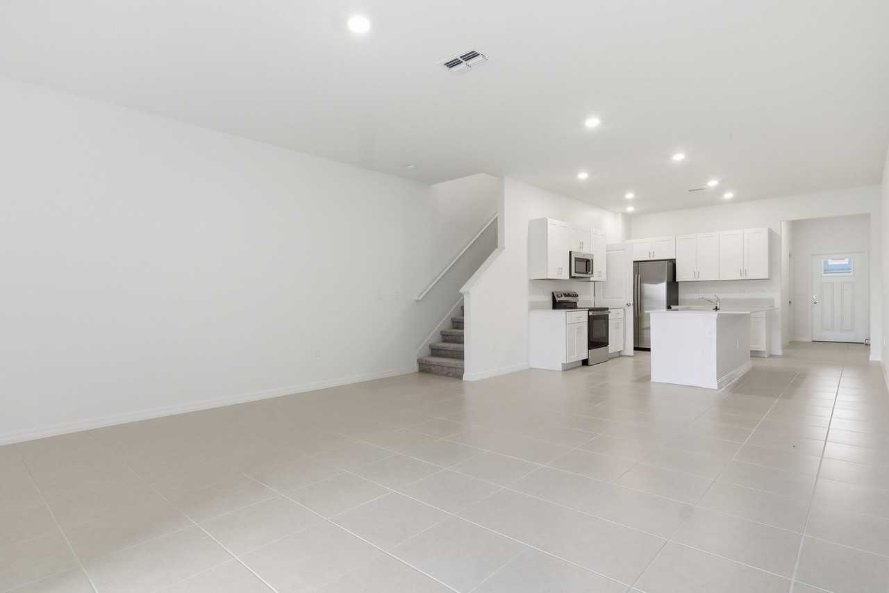 13441 Noble Garnet Ln - Photo 5 of 20