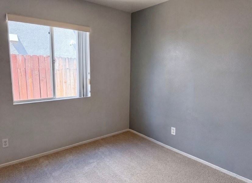 13577 Monterey Way - Photo 4 of 14